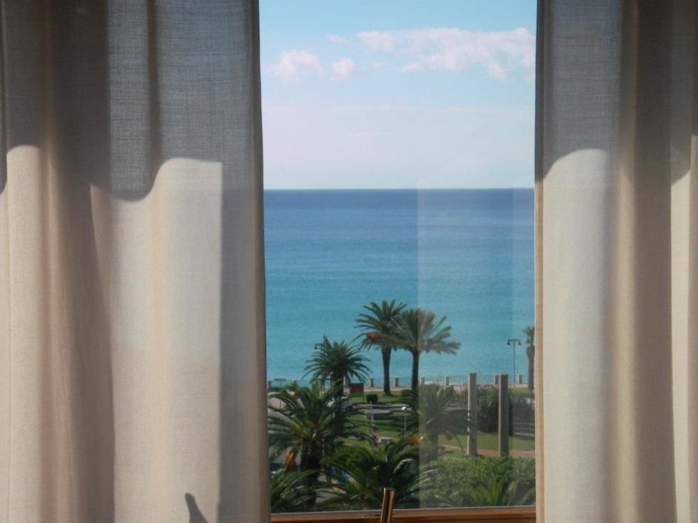 Hotel Mediterraneo Roccella Ionica Exterior foto